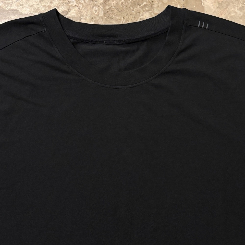 Lululemon Shirt Mens Large Zeroed In Black Short Sleeve Tee Crew Mesh Knit